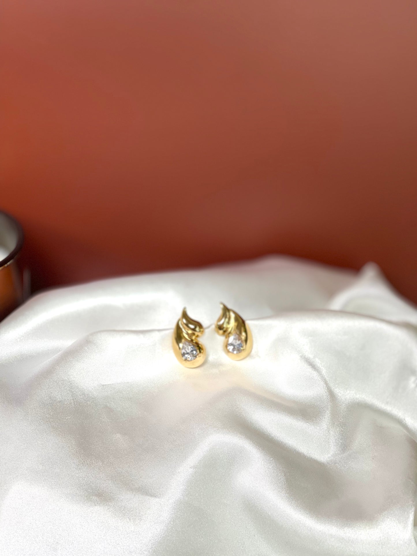 Sangria Earrings