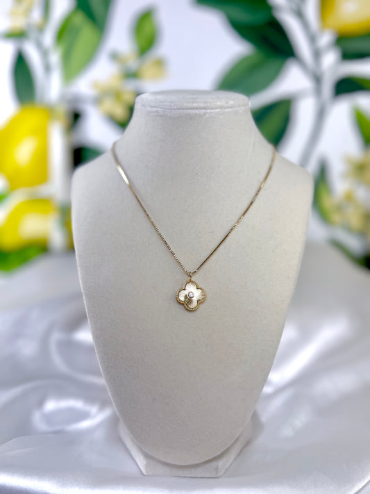 Avery Gold Necklace