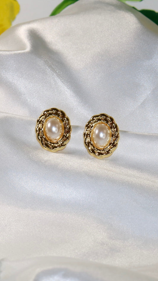 Luisa Pearl Earrings