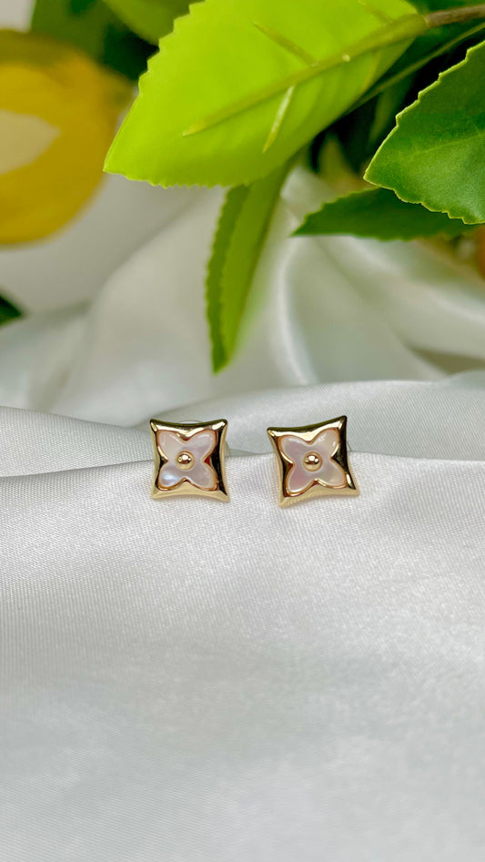 Loui Flower Studs