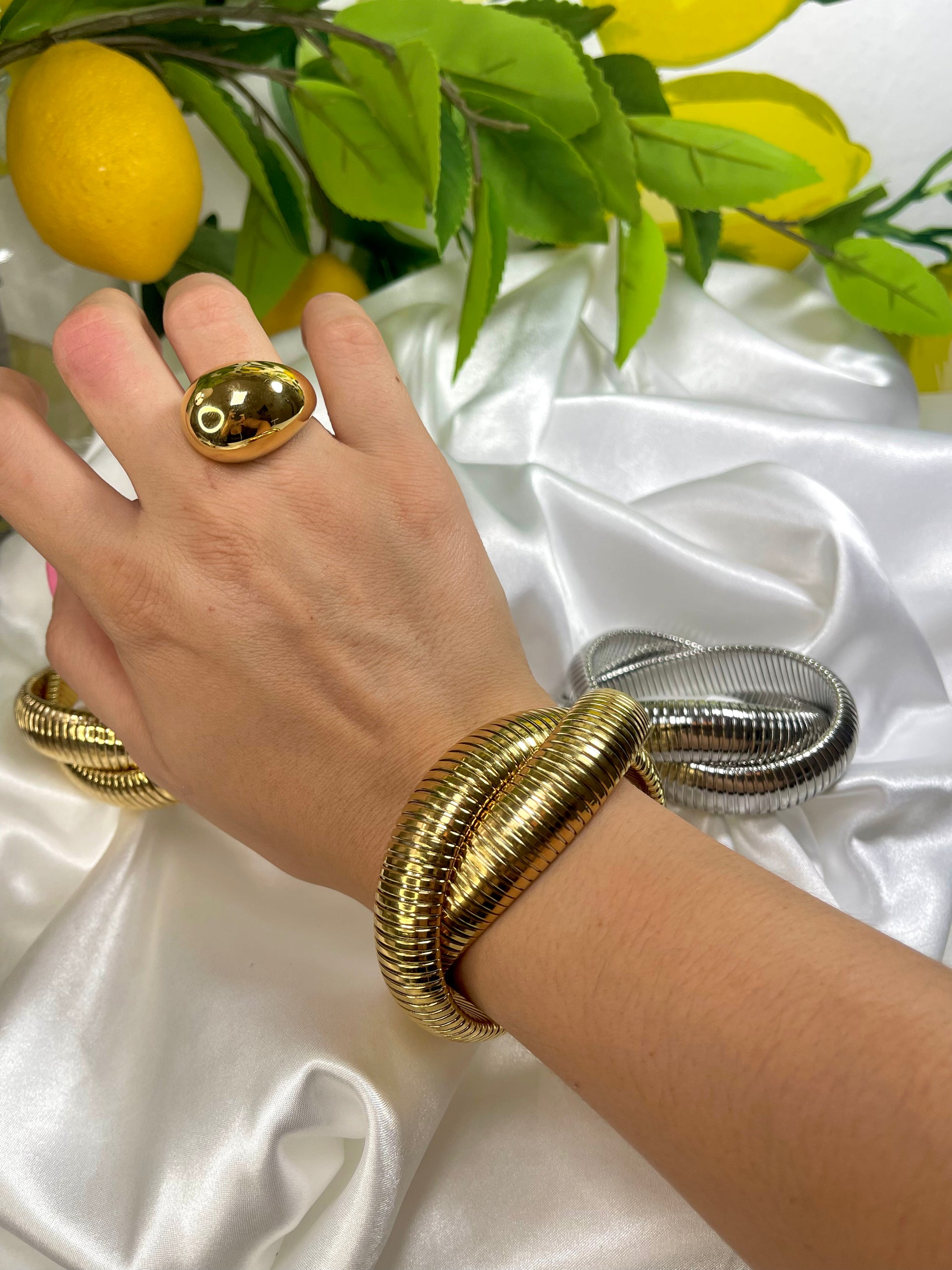 Tangled bracelet 2025